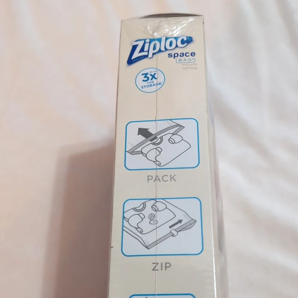 Sealed Ziploc Space Bags 5 Count Variety Pack 3 Travel 1 Large & Medium Flat